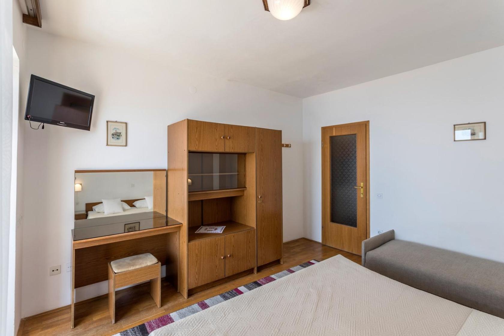 Apartments With A Parking Space Baska Voda, Makarska - 301 Room photo